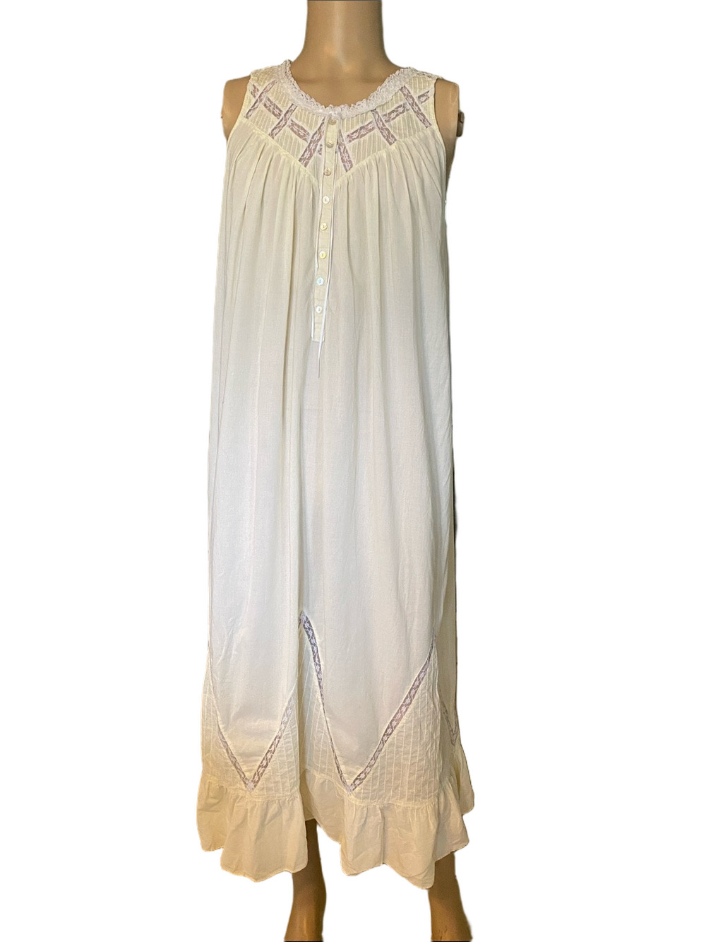 Eileen West Cream Sleeveless Nightgown with lace  Trim